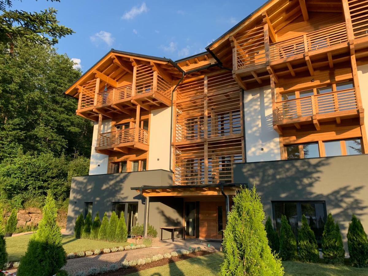 Appartamenti E B&B Casa Ester Baselga di Pinè Eksteriør billede