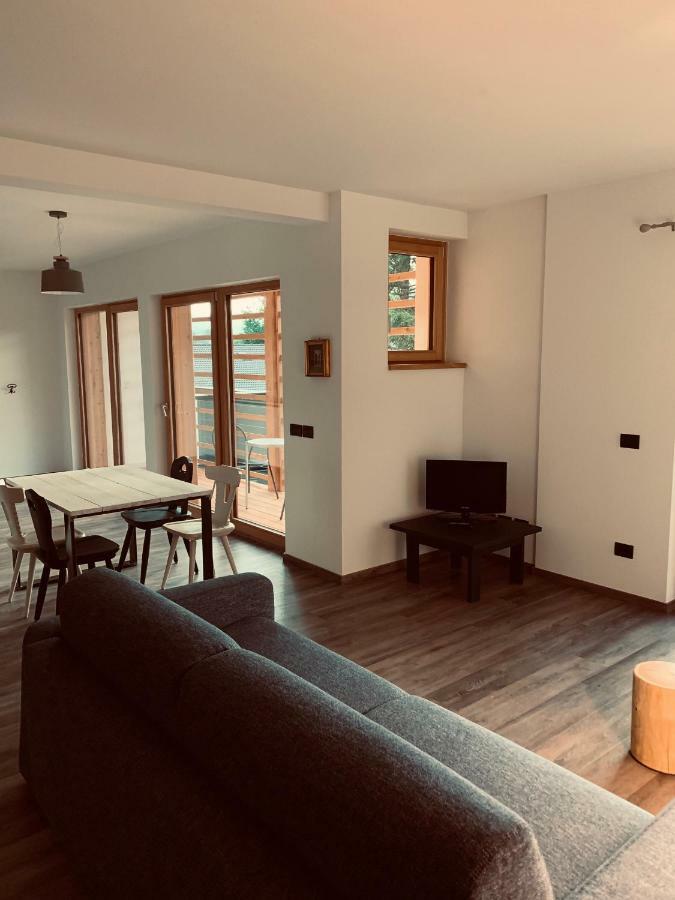 Appartamenti E B&B Casa Ester Baselga di Pinè Eksteriør billede