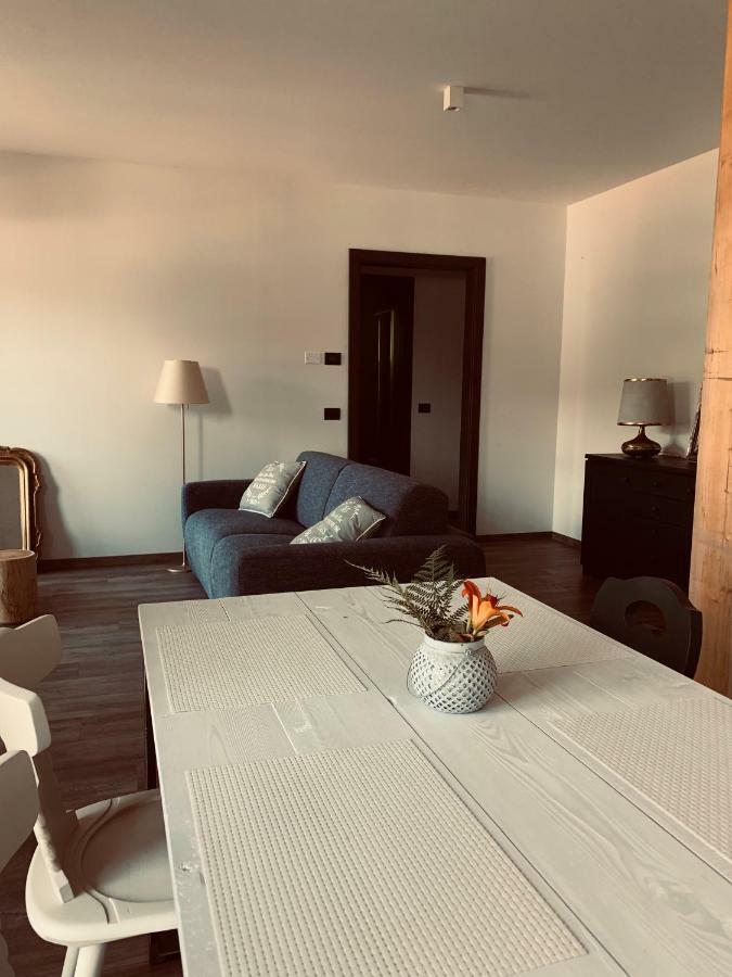 Appartamenti E B&B Casa Ester Baselga di Pinè Eksteriør billede